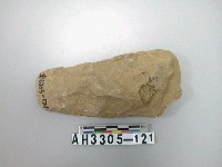 藏品(中型舌刃打製石斧)的圖片